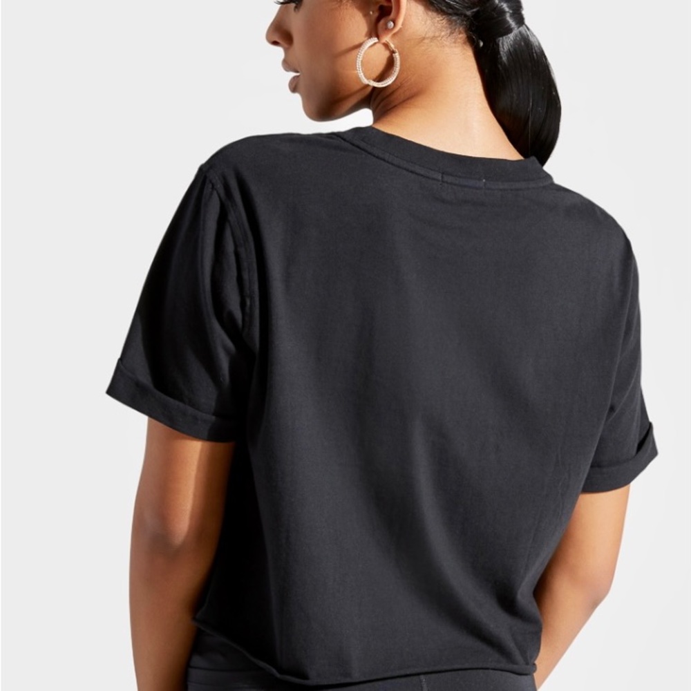 Boxy Crop Black Tee